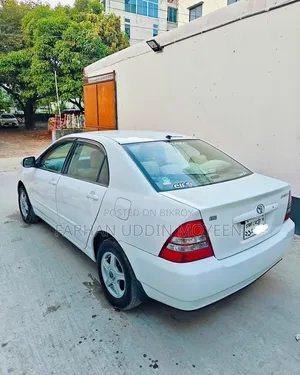 টয়োটা করোলা সেডান ২০০৩ সাদা