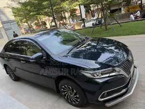 টয়োটা অ্যালিওন ২০১৬ নীল