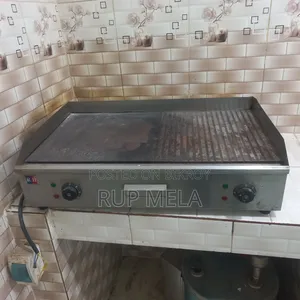 দক্ষিণ মুখে ৩ কাটা প্লট বিক্রয় সেক্টর ২৬