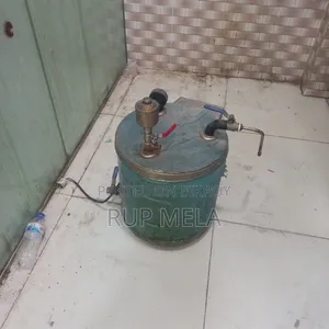 আমি রেস্টুরেন্ট ছেড়ে দিছি তো ভাই জন্য এক অভিমি কাটতি বিক্রি করব