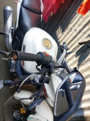 রানার নাইট রাইডার ভি২ ২০১৭ হোয়াইট