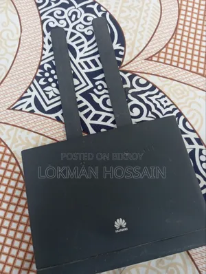বাহির থেকে আনা Huawei রাউটার