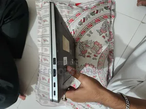 Laptop Dell Latitude 7400 2-in-1 16GB Intel Core i5 SSD 512GB