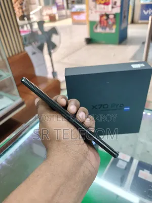 Vivo X70 Pro ২৫৬ জিবি কালো