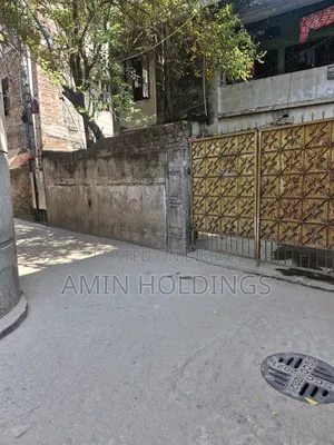 5-Bedroom House in Khilgaon for sale