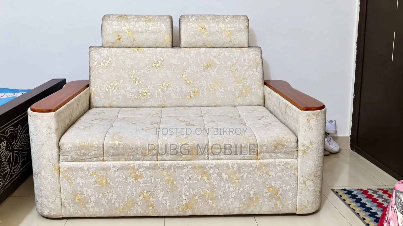 2+2+1 sofa set for sale urgently