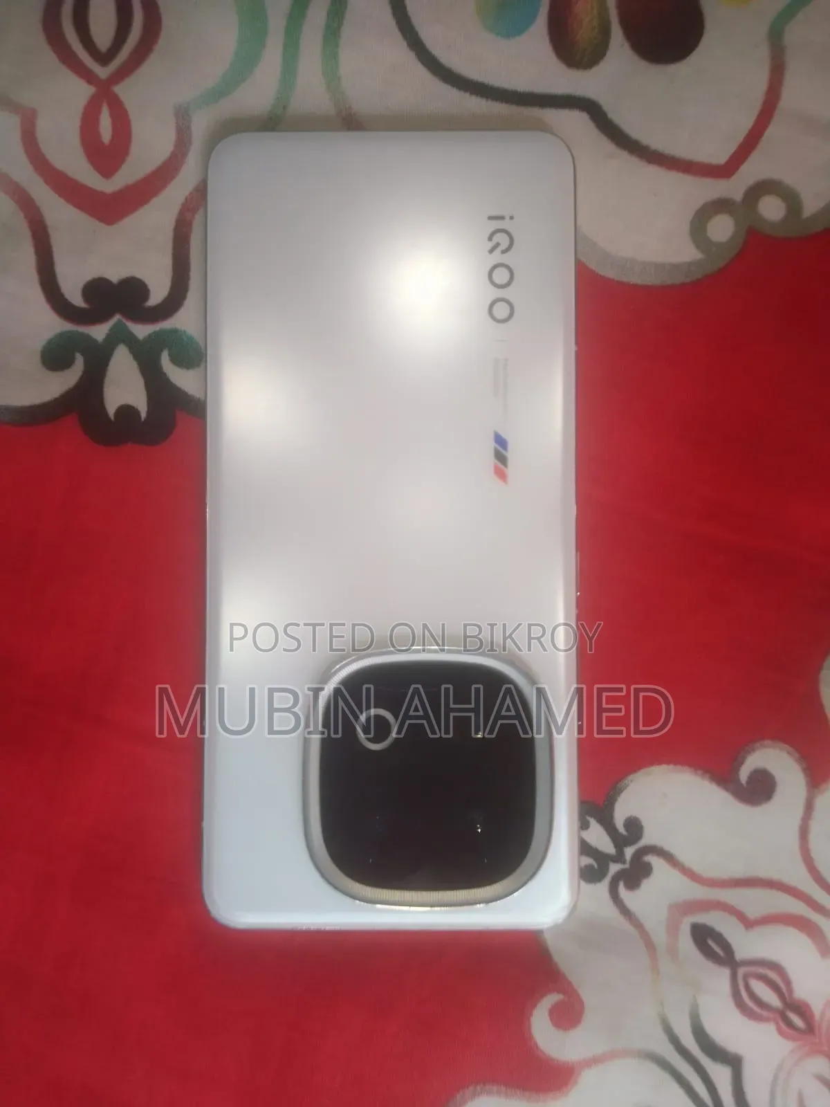 iQOO 13 512 GB White