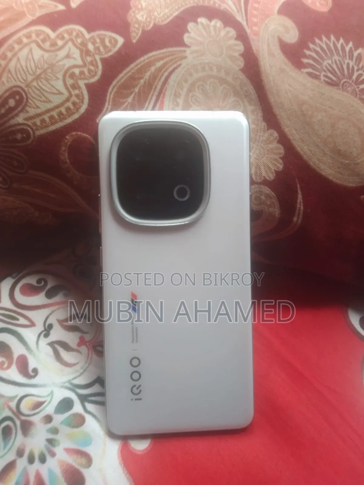 iQOO 13 512 GB White