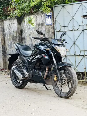 সুজুকি গিক্সার ২০১৯ ব্ল্যাক