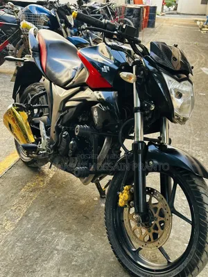 সুজুকি জিক্সার ২০২০ ব্ল্যাক