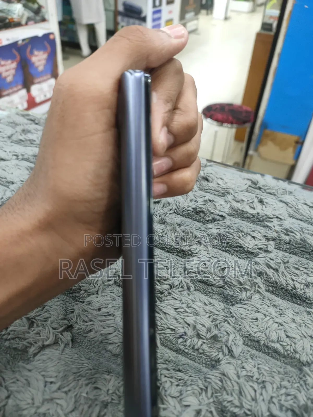 New Itel it1409 8 GB Blue