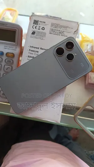Tecno Spark 40 256 GB Silver