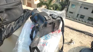 Canon Camera 800D