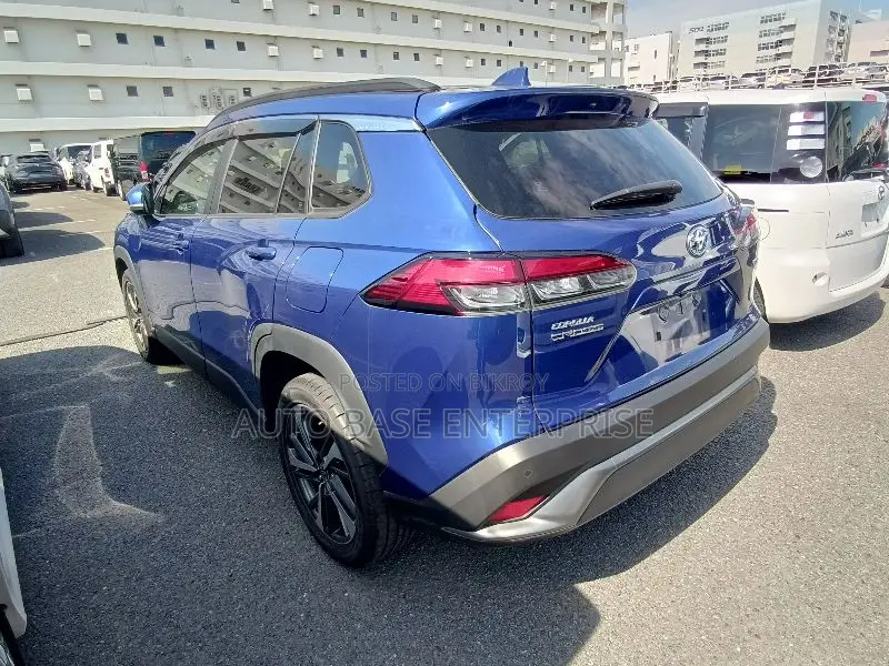 Toyota Corolla Cross 1.8 Hybrid Front-Wheel Drive 2021 Blue