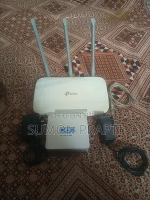 রাউটার অনু বিক্রি হবে তিন মাস ব্যবহার করেছি