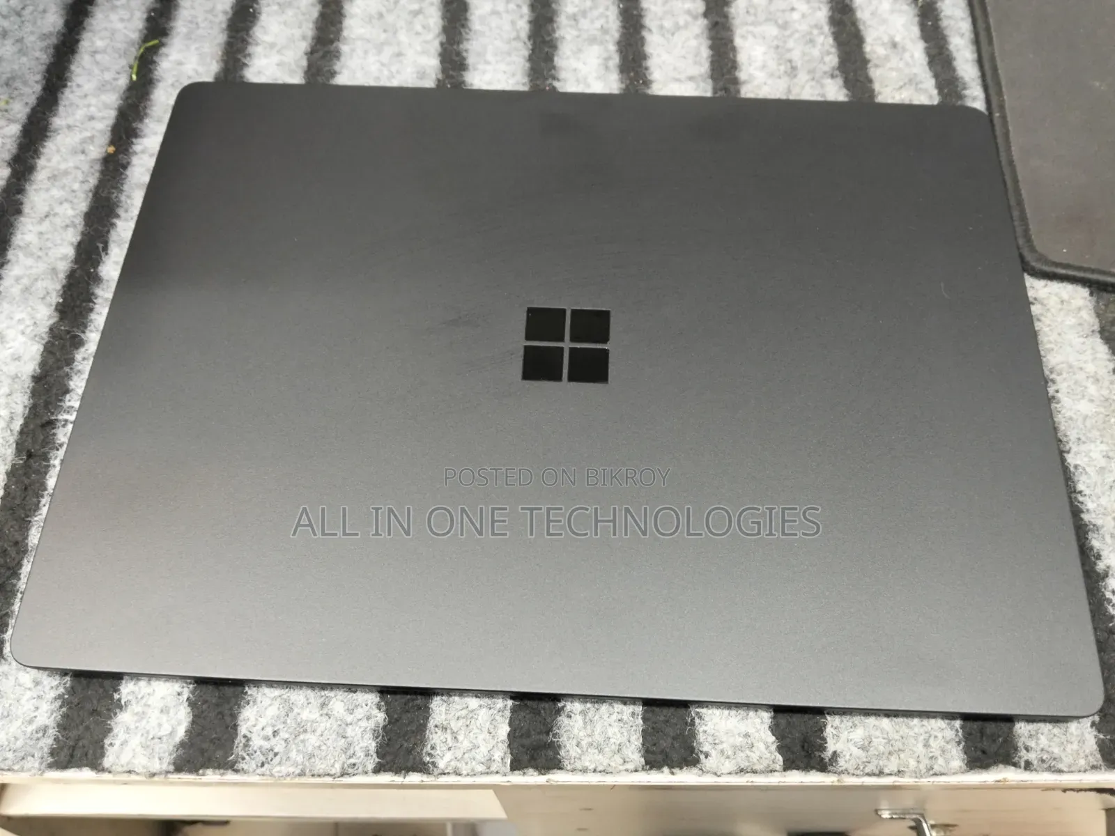 Laptop Microsoft Surface Laptop 3 16GB RAM Intel Core i7 SSD 256GB