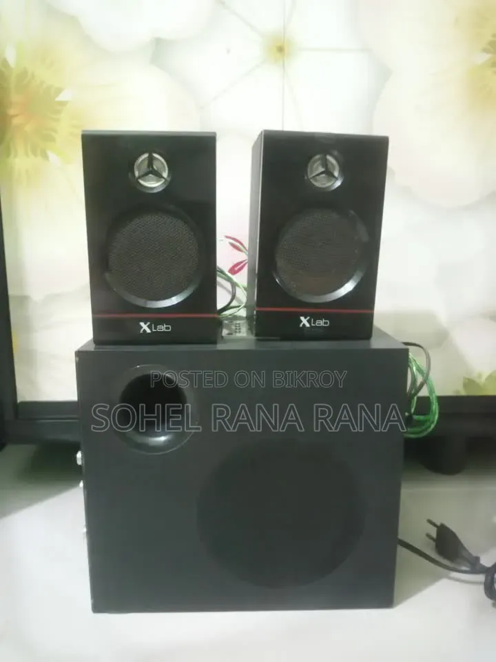 একটি কম্পিউটার বক্স বিক্রয়