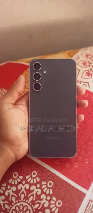 স্যামসাং গ্যালাক্সি এস২৩ এফই ১২৮ জিবি কালো