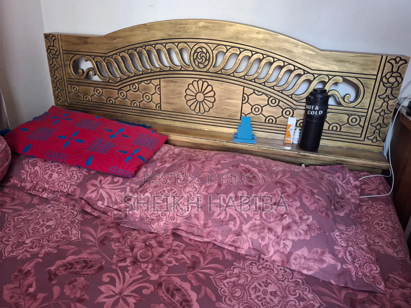 Bed / Bichana