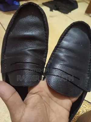 লোফার জুতো