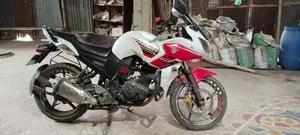 Yamaha Fazer V1 2015 White