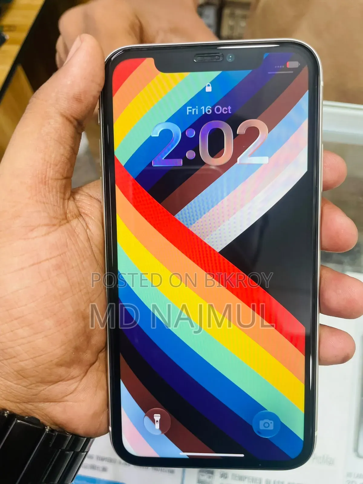 অ্যাপল আইফোন ১১ ১২৮ জিবি সাদা