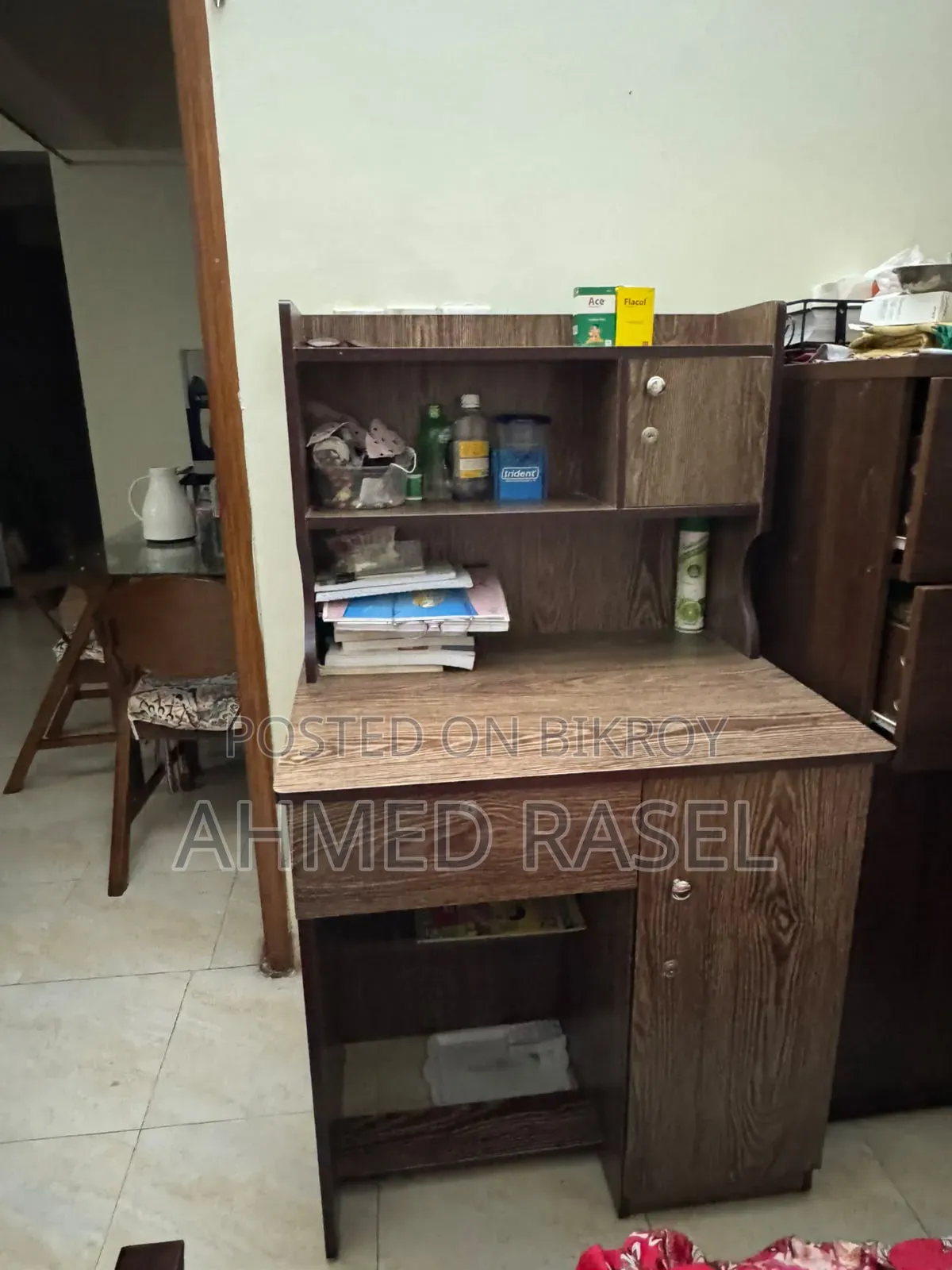 Reading Table