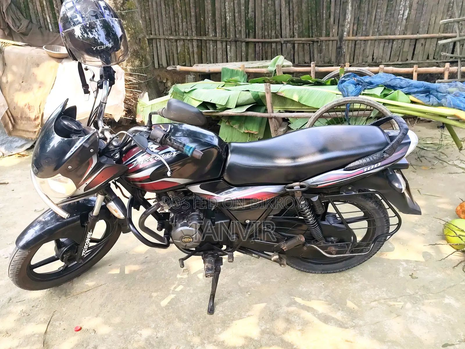 Bajaj Discover 100 2017 Black