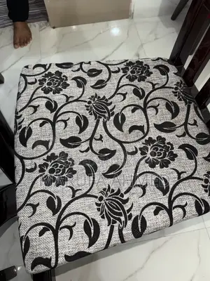৬ সিটের সেগুন ডাইনিং টেবিল বিক্রয়ের জন্য