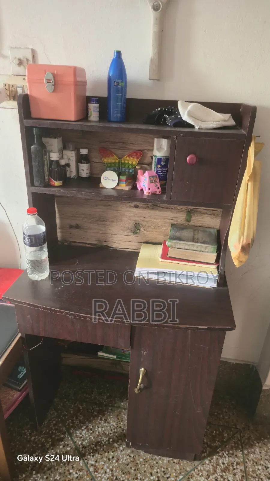 Reading Table