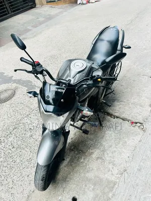 সুজুকি জিক্সার ২০১৯ সিলভার