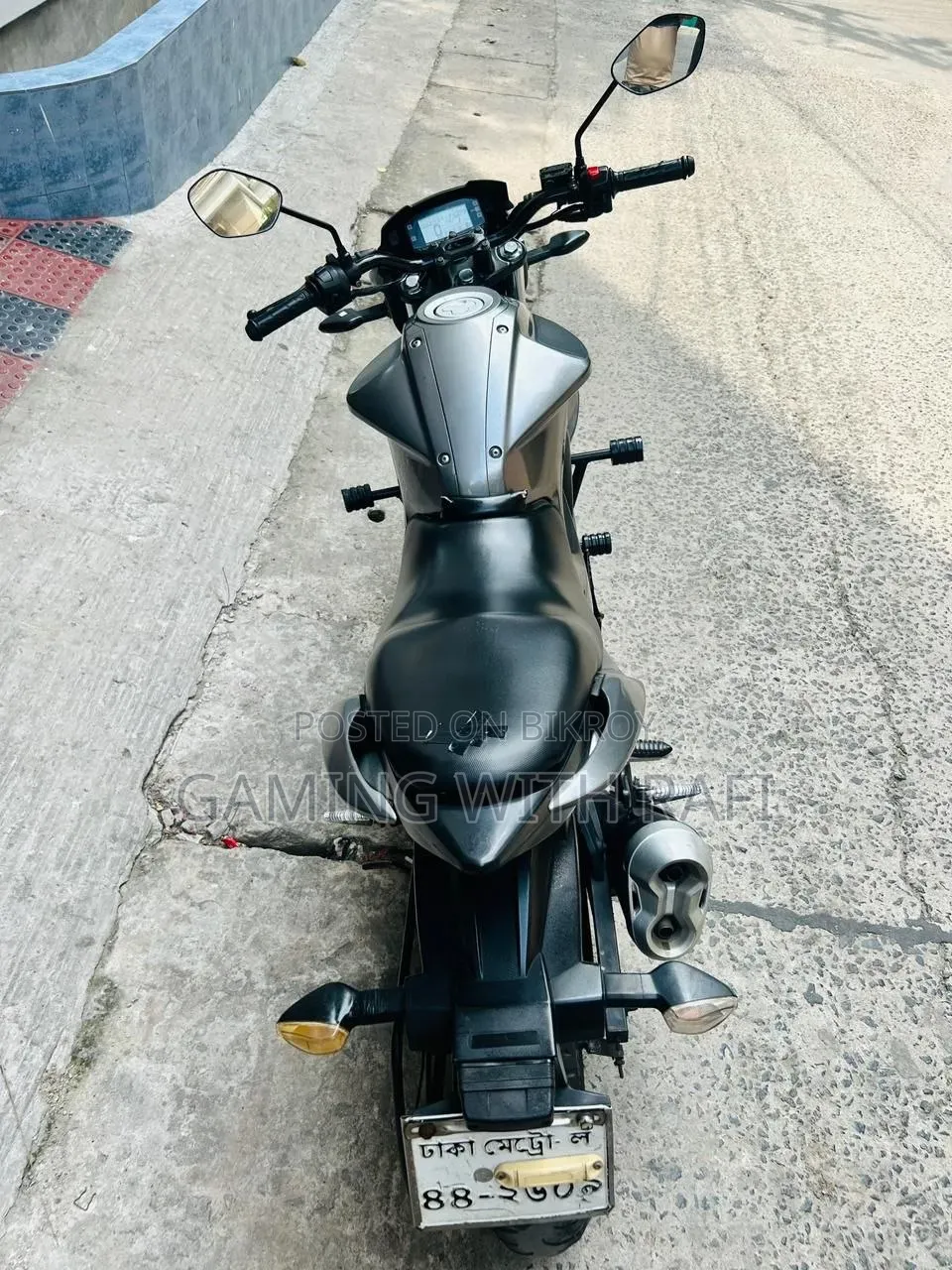 সুজুকি জিক্সার ২০১৯ সিলভার