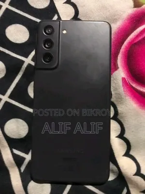স্যামসাং গ্যালাক্সি এস২১ ৫জি ১২৮ জিবি ব্ল্যাক