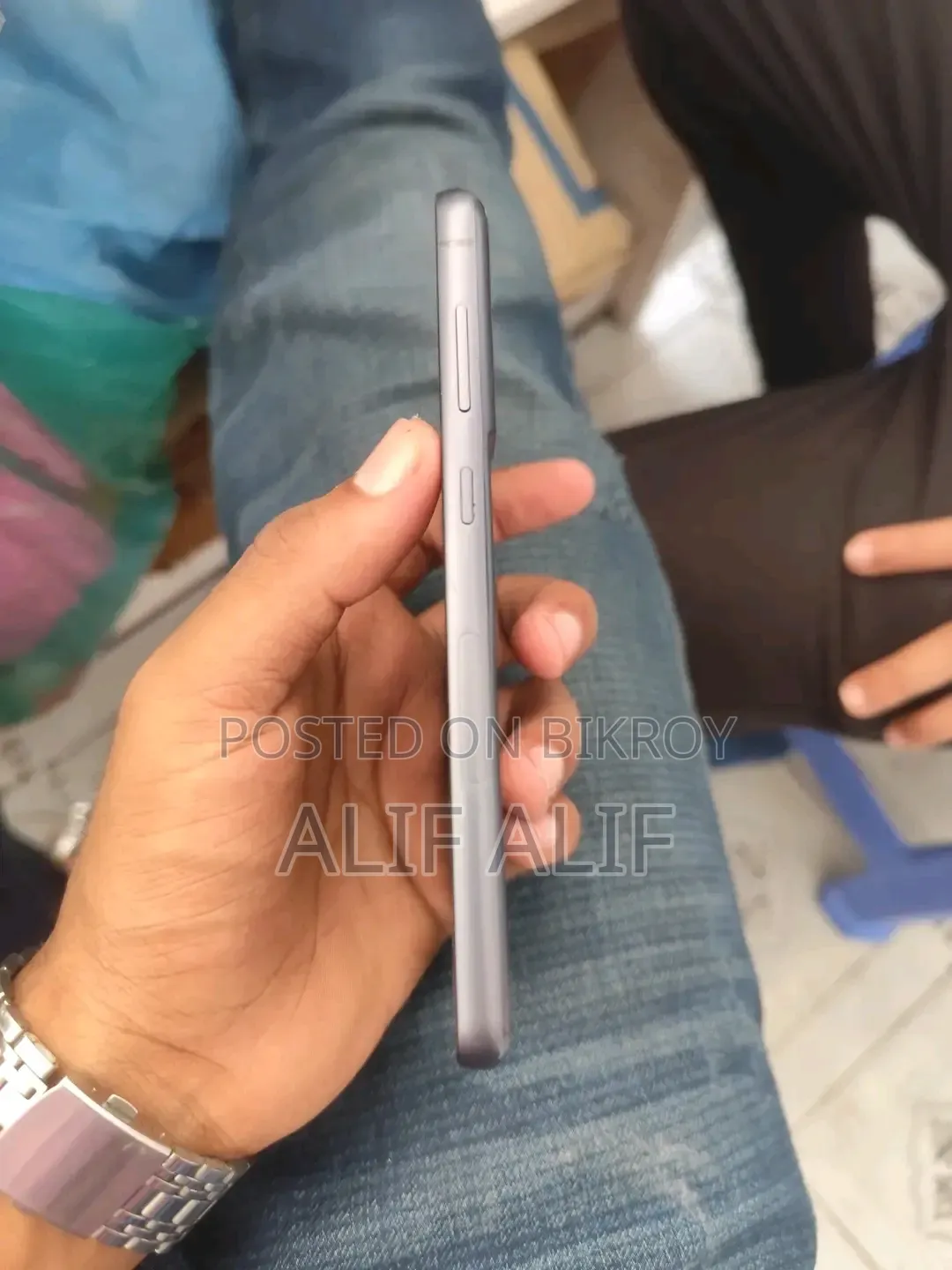 স্যামসাং গ্যালাক্সি এস২১ ৫জি ১২৮ জিবি ব্ল্যাক
