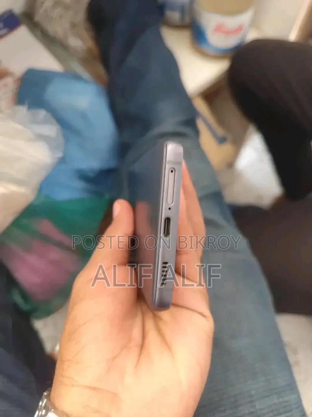 স্যামসাং গ্যালাক্সি এস২১ ৫জি ১২৮ জিবি ব্ল্যাক