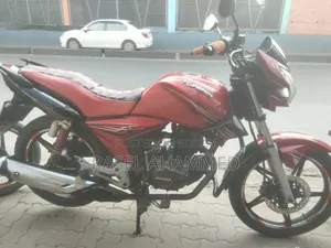 নতুন বিএমডব্লিউ সি-৬৫০ জিটি ২০২০ রেড