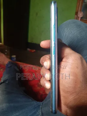 Vivo Y30 128 GB