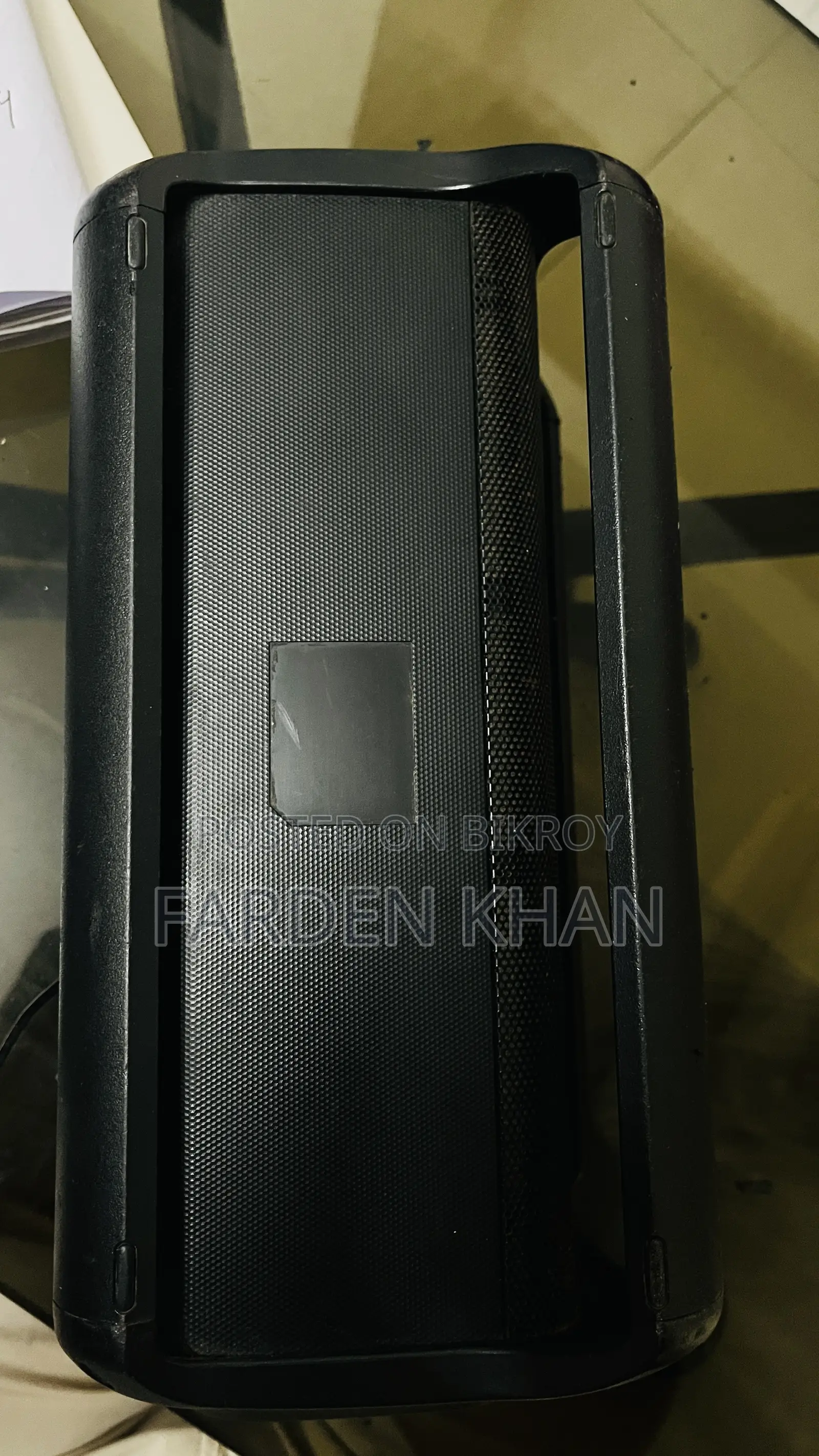 এলজি এক্সবুম গো পিকে ৭ পোর্টেবল স্পিকার