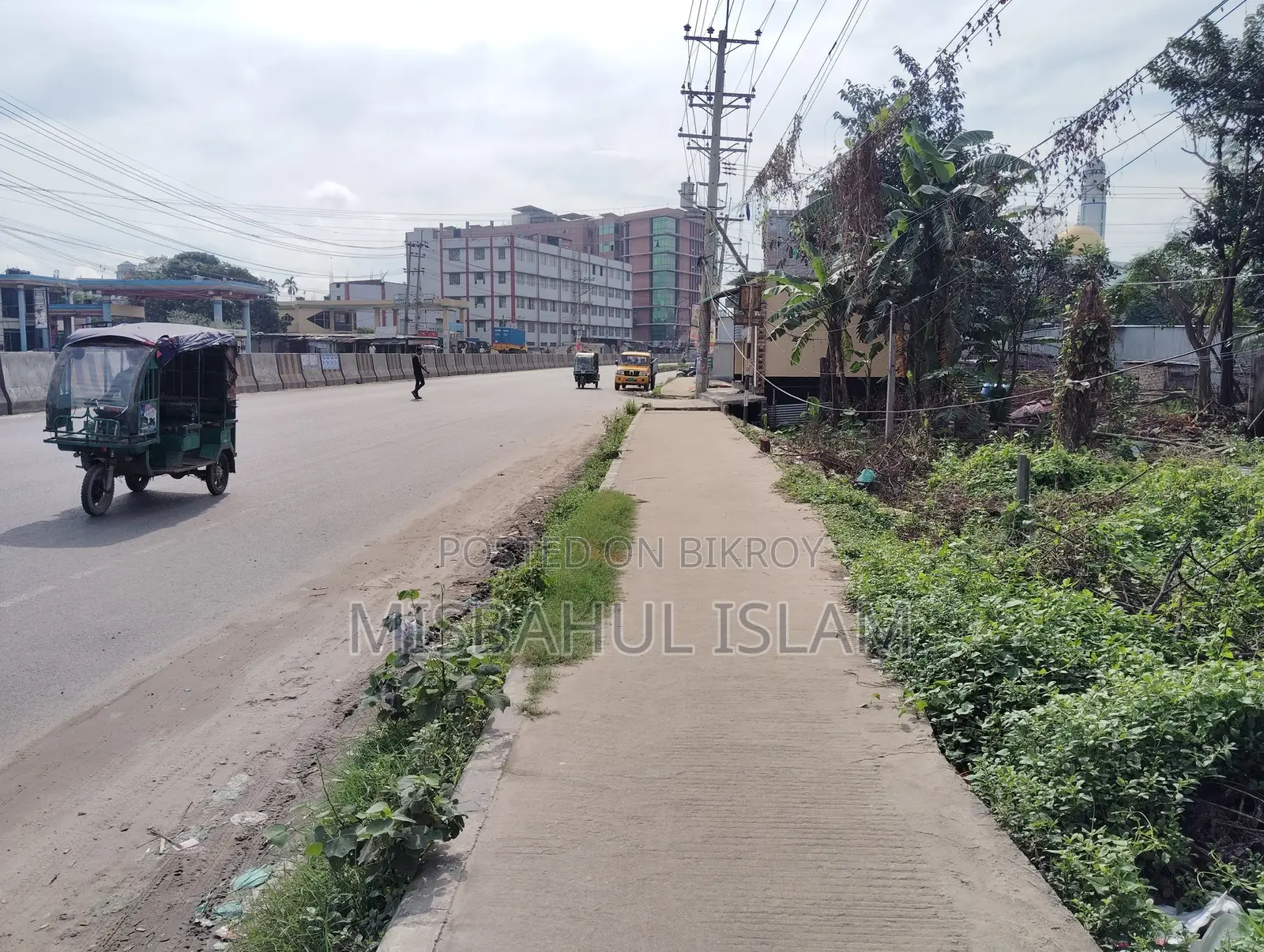 গাজীপুরে হাইওয়ে সংলগ্ন ৫৫০০×২ স্কয়ার ফিট কমার্শিয়াল স্পেস ভাড়া হবে