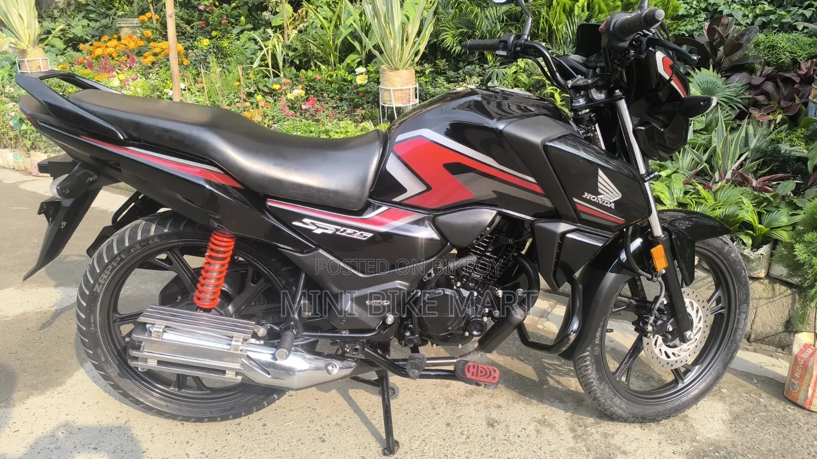 নতুন হোন্ডা এসপি ১২৫ ২০২৫ ব্ল্যাক