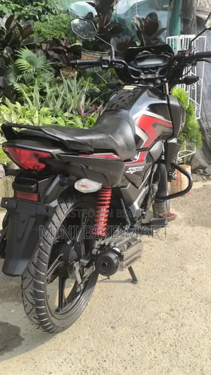 নতুন হোন্ডা এসপি ১২৫ ২০২৫ ব্ল্যাক