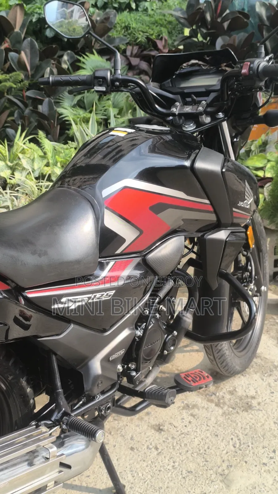 নতুন হোন্ডা এসপি ১২৫ ২০২৫ ব্ল্যাক