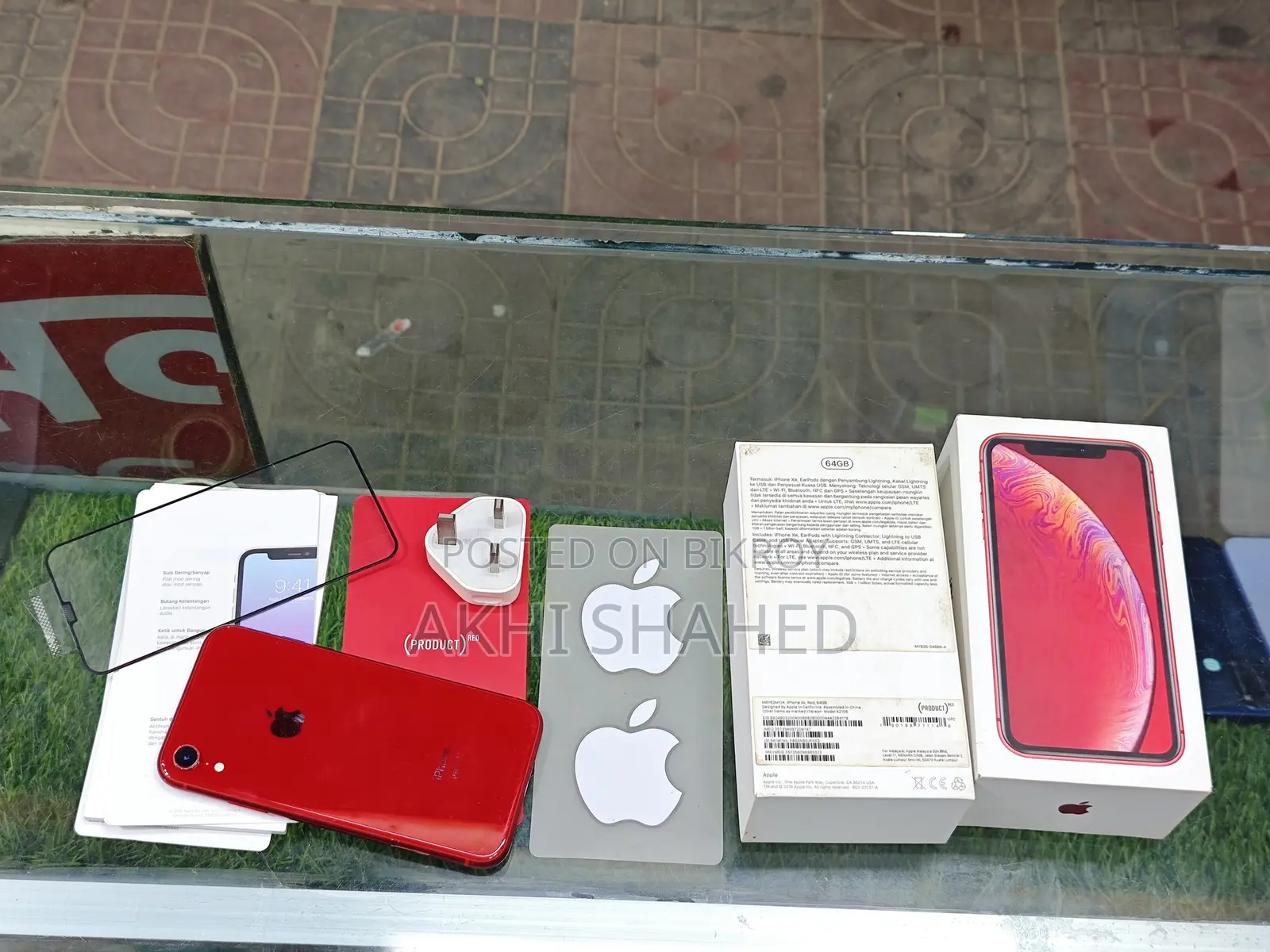 Apple iPhone XR 64 GB Red