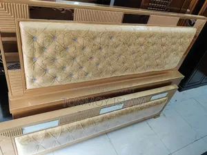 মালয়শিয়ান উড এর খাট