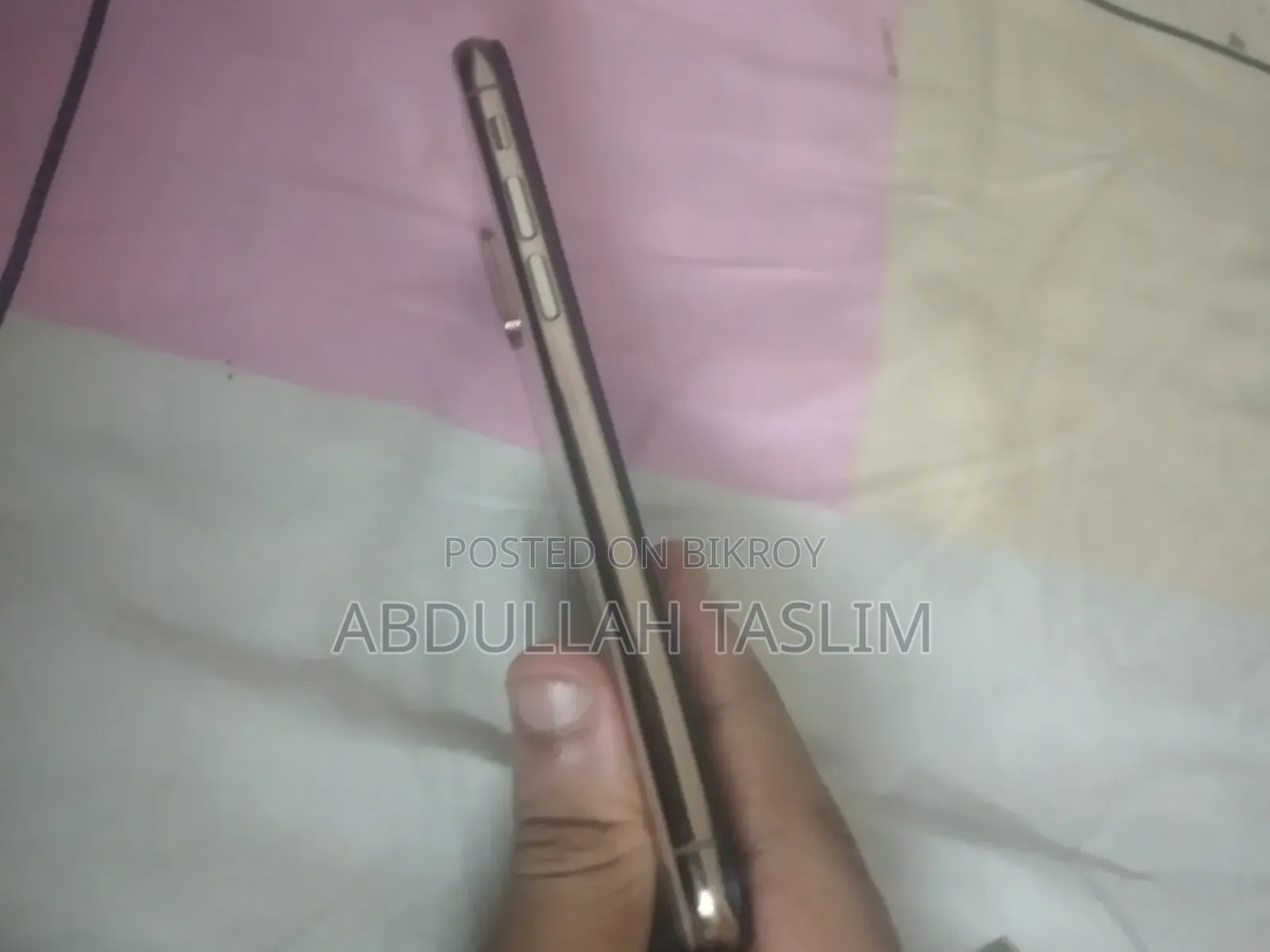 অ্যাপল আইফোন এক্সএস ৬৪ জিবি রোজ গোল্ড