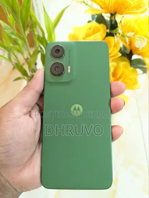 মোটোরোলা মোটো জি৩৫ ১২৮ জিবি গ্রিন