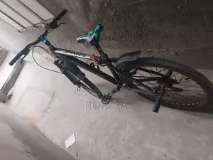 ব্যবহৃত
