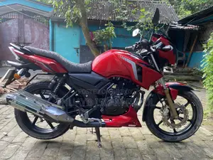 TVS Apache RTR 160 2V 2021 Red