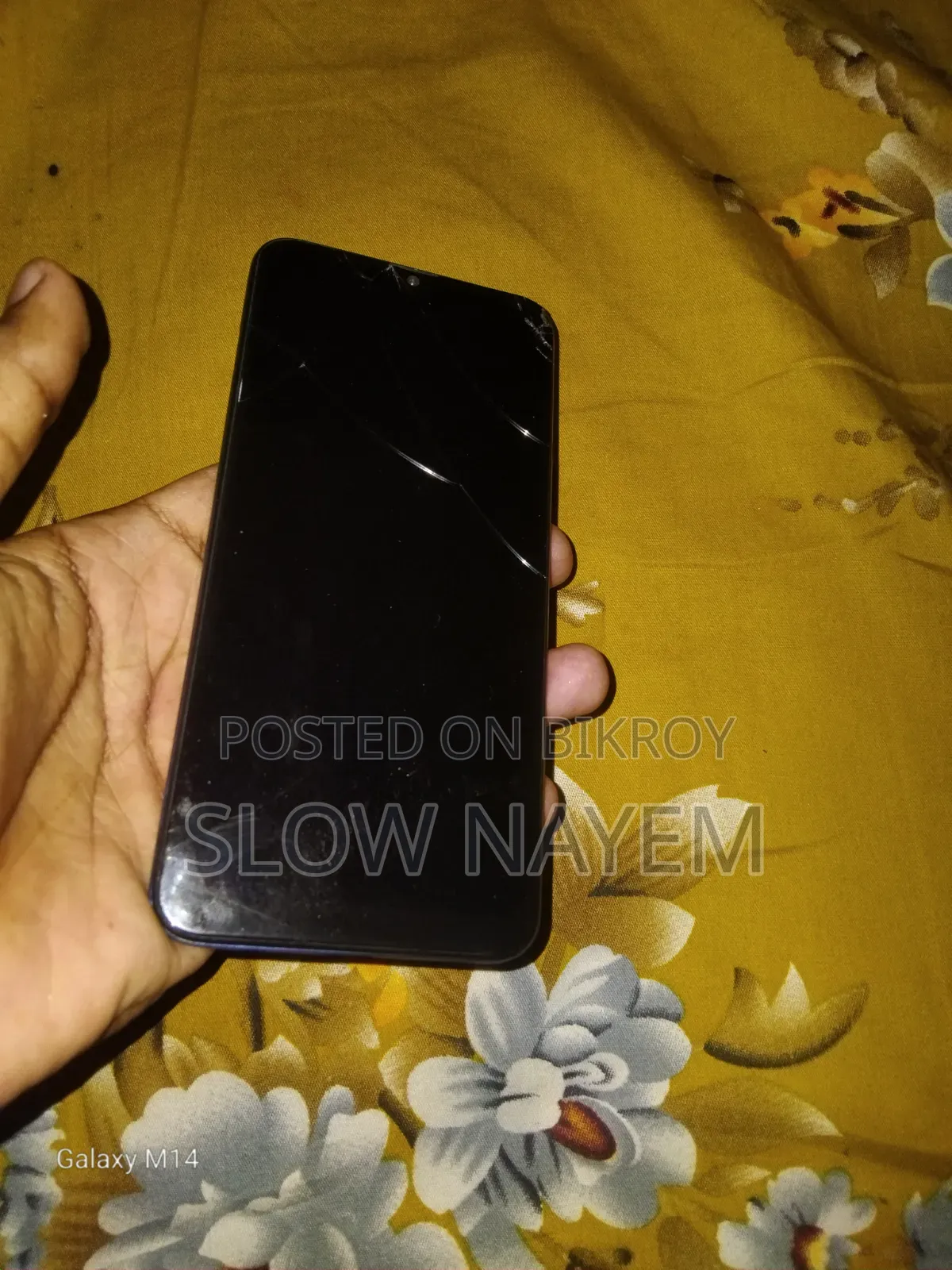 স্যামসাং গ্যালাক্সি এ২০ ৬৪ জিবি গোল্ড