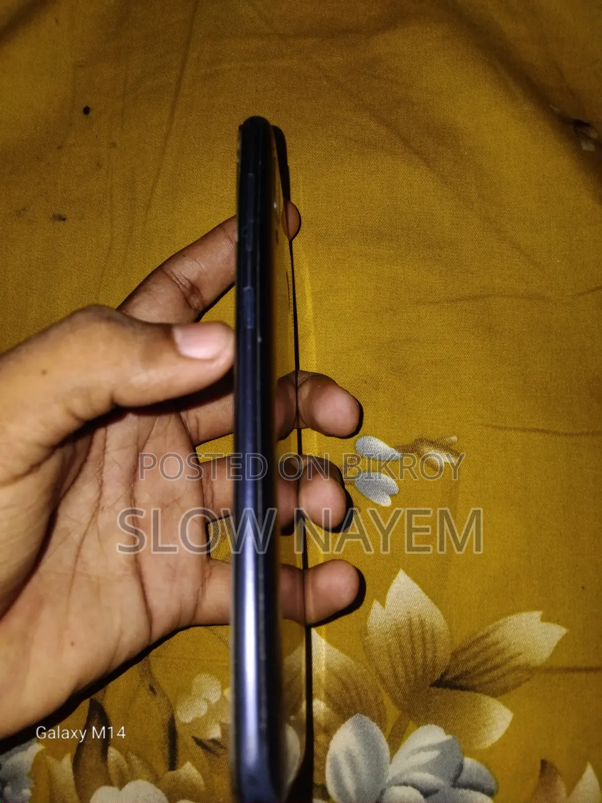 স্যামসাং গ্যালাক্সি এ২০ ৬৪ জিবি গোল্ড